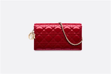 pochette dior trucco cerchio rosso|Pochette Lady Dior Pelle di vitello verniciata Cannage rosso .